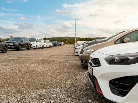 L1 Parking – parking przy lotnisku Kraków Balice, zdjęcie 5