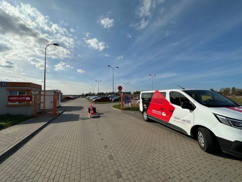 Odkryj-Parking GDN – parking przy lotnisku Gdańsk, zdjęcie 3