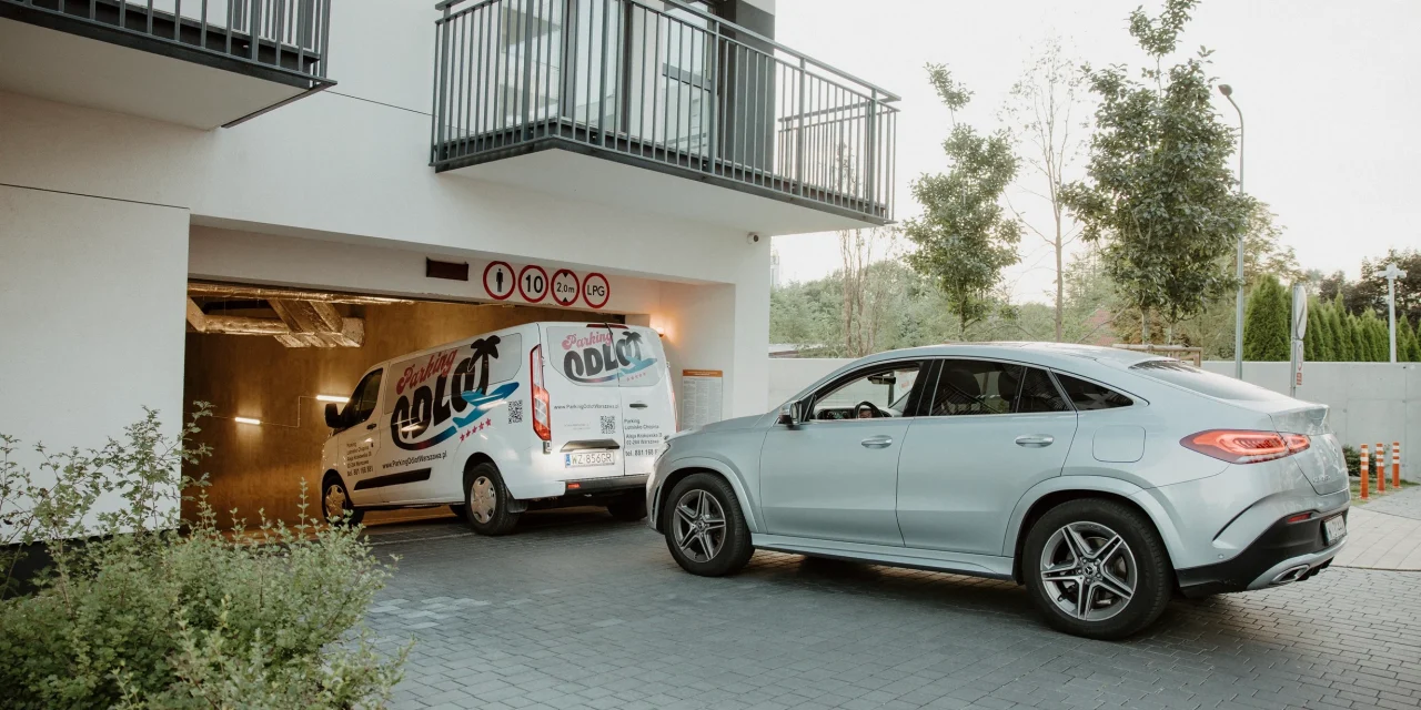 Odlot Garage – parking przy lotnisku Warszawa Chopin