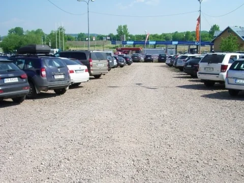 Orange Parking P3 – parking przy lotnisku Kraków Balice, zdjęcie 2