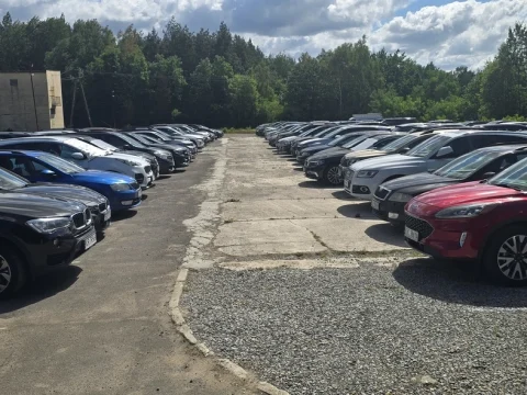 Park4You Express – parking przy lotnisku Rzeszów Jasionka, zdjęcie 3