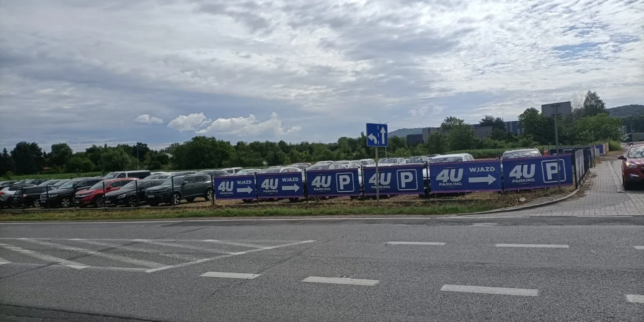Parking 4U – parking przy lotnisku Kraków Balice