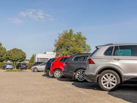 Parking LETÍM BRNO II – parking przy lotnisku Brno, zdjęcie 3