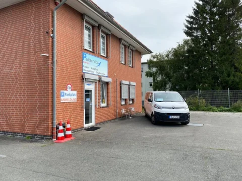 Parking Parkservice Bremen – parking przy lotnisku Brema, zdjęcie 2