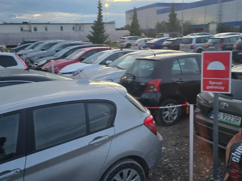 Parking u Oli – parking przy lotnisku Gdańsk, zdjęcie 2
