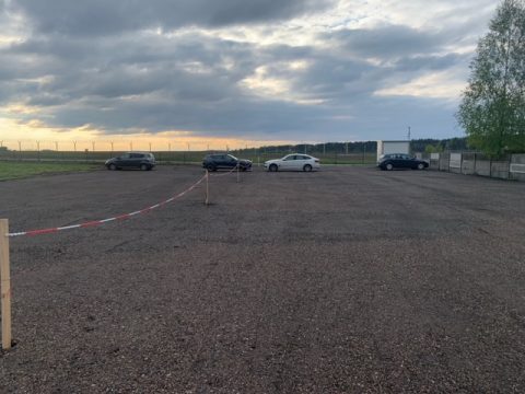 Parking z widokiem – parking przy lotnisku Katowice Pyrzowice, zdjęcie 4
