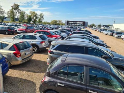 Smart Premium Parking – parking przy lotnisku Warszawa Chopin, zdjęcie 3