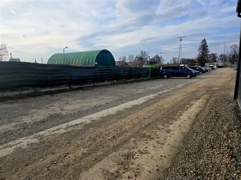 TK Parking – parking przy lotnisku Kraków Balice, zdjęcie 4