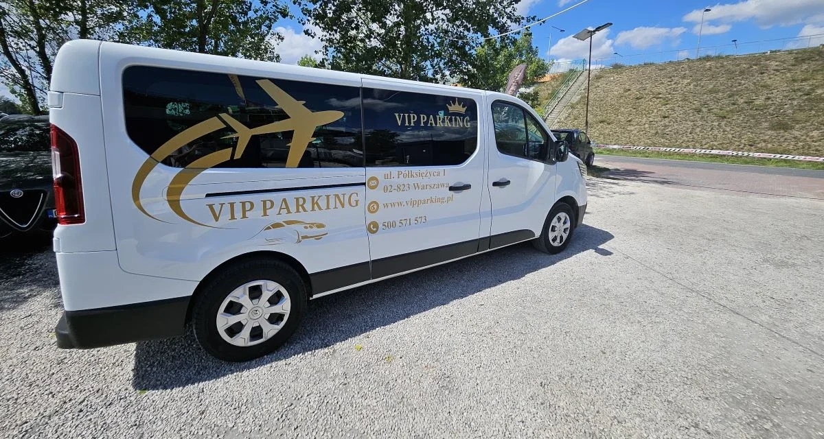 VIP Parking - przy trasie S2 – parking przy lotnisku Warszawa Chopin